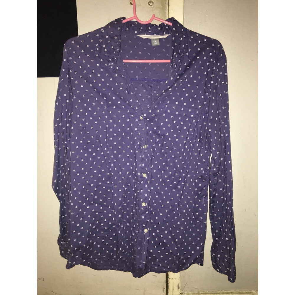 Classic Fit button down blouse